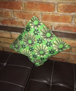 Coussin personnalisé en tissus WAX couleur Verte